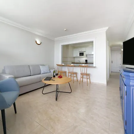 One Bedroom With Ocean View, Wifi And Pool