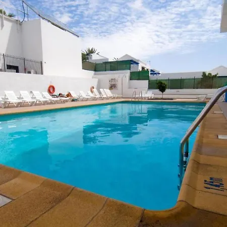 One Bedroom With Ocean View, Wifi And Pool